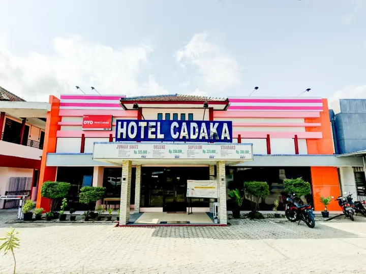 Кебумен: OYO 90385 Hotel Cadaka