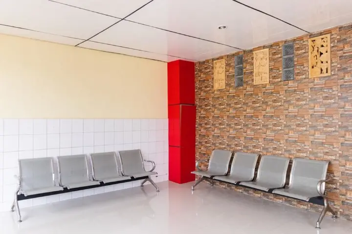 Formerly RedDoorz Plus @ Jalan Gatot Subroto Medan — фото 2