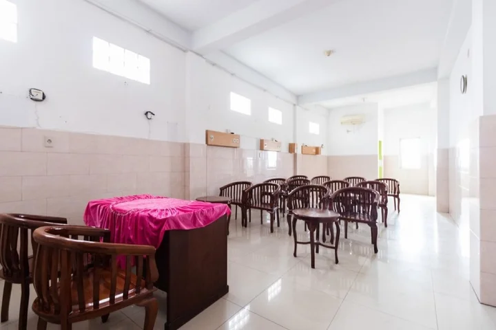 Медан: Formerly RedDoorz Plus @ Jalan Gatot Subroto Medan