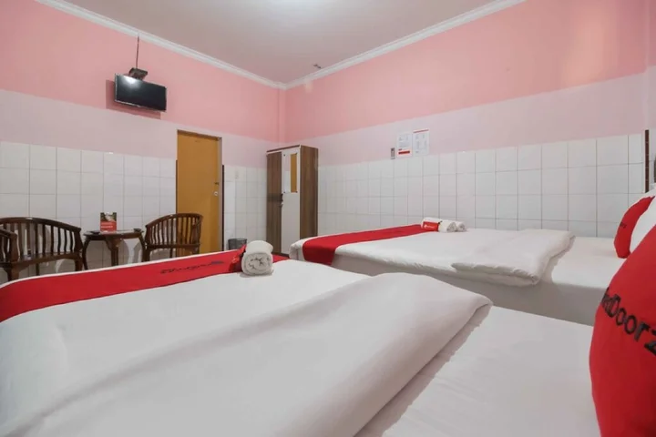 Медан: Formerly RedDoorz Plus @ Jalan Gatot Subroto Medan