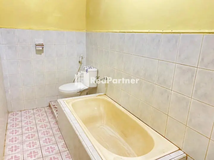 Балангнипа: Hotel Srikandi Sinjai Syariah RedPartner