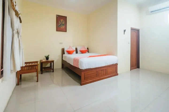 Амбон: OYO 1300 Crecia Guest House
