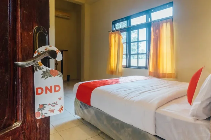 Амбон: OYO 2269 Hotel Astika