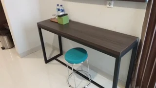 Амбон: Super OYO 1006 Azzahra Guest House Syariah