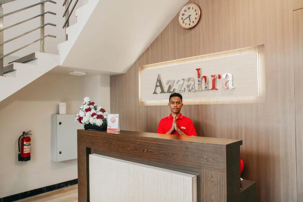 Амбон: Super OYO 1006 Azzahra Guest House Syariah