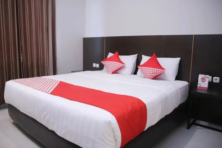 Амбон: Super OYO 1006 Azzahra Guest House Syariah