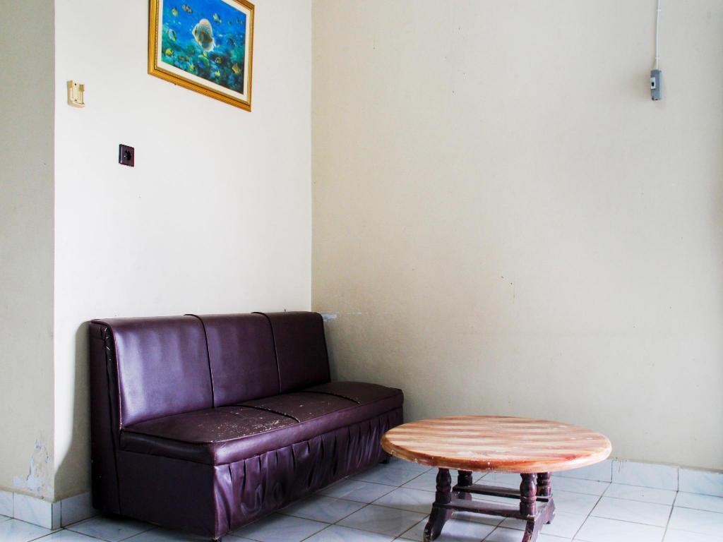 Вирото Агунг: OYO 3254 Hotel Melissa