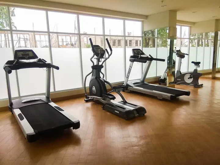 Чикаранг: Modern and Good 2BR Mustika Golf Apartment