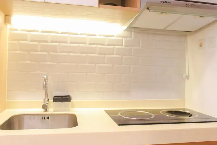 Тангеранг: Cozy And Simply Studio Apartment Tree Park City Cikokol