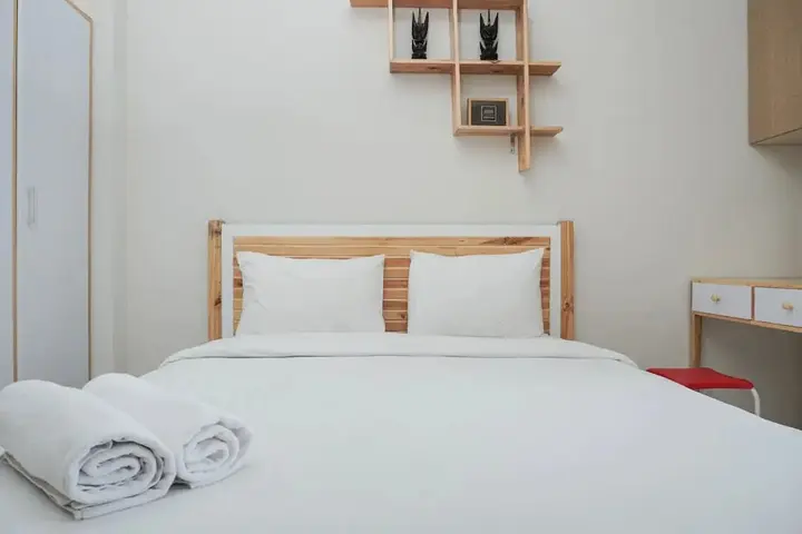 Депок: Comfort Studio Apartment at Margonda Residence 4 near UI