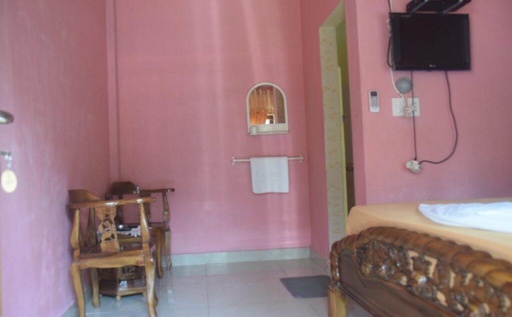 Букит Лаванг: Nanda Inn