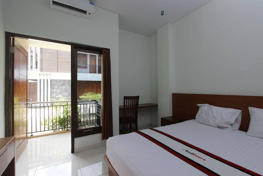 Депок: Three-G Homestay