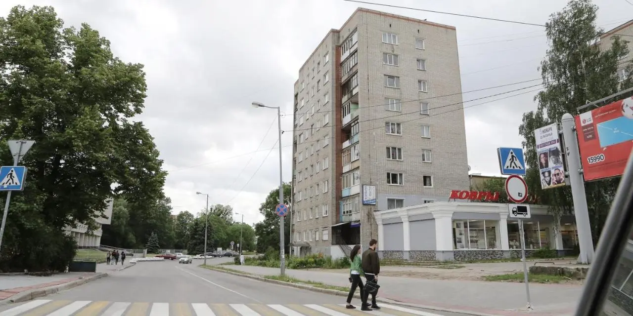 Калининград: Apartaments on Sergeeva 61