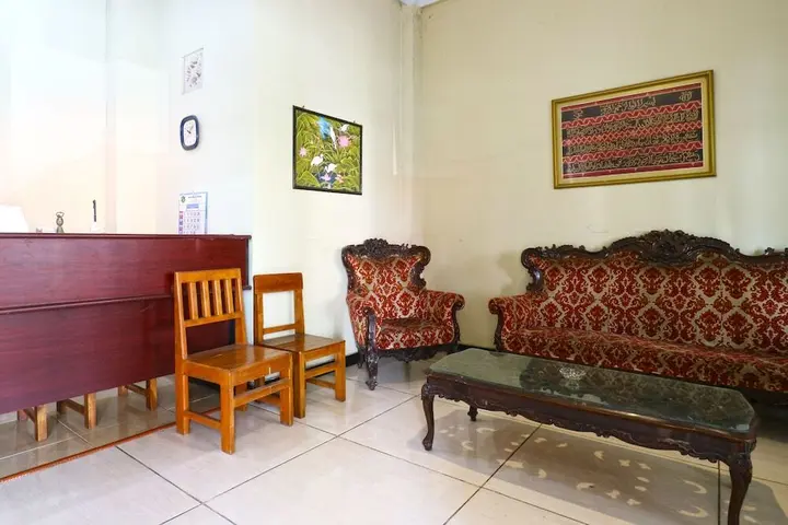 Сурабая: Kartika Homestay Syariah