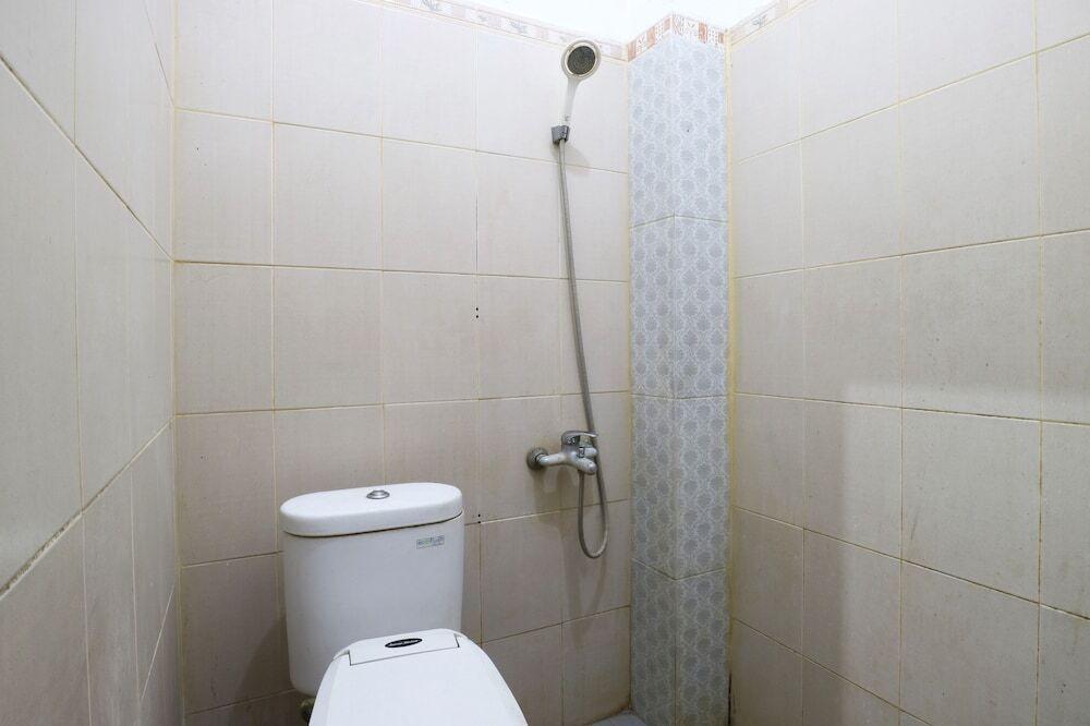 Сурабая: Kartika Homestay Syariah