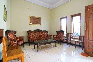 Сурабая: Kartika Homestay Syariah