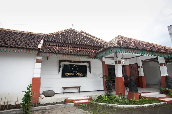 Ndalem Kilen Homestay — фото 1