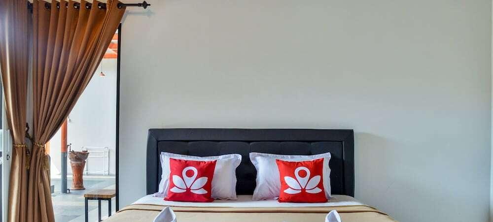 Батуретно: ZEN Rooms Adisucipto Airport Hostel