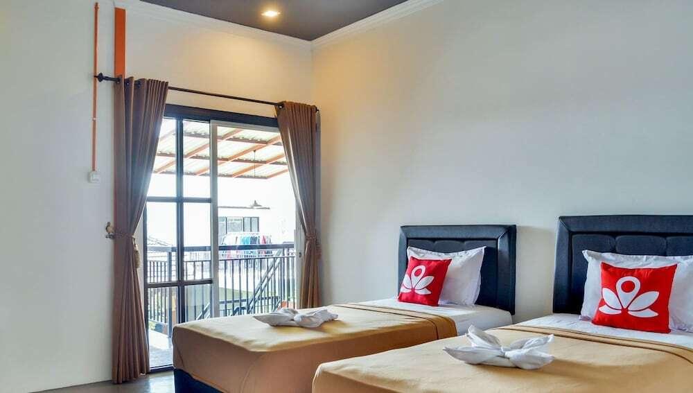 Батуретно: ZEN Rooms Adisucipto Airport Hostel