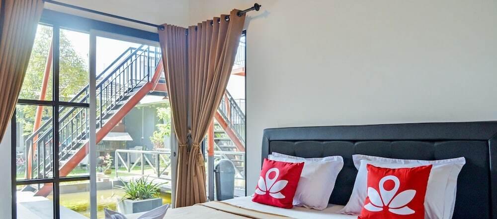 Батуретно: ZEN Rooms Adisucipto Airport Hostel