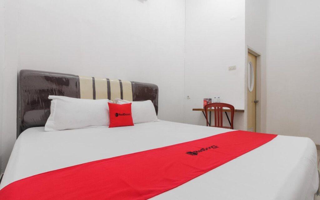 Понтианак: Reddoorz Near Tanjungpura University