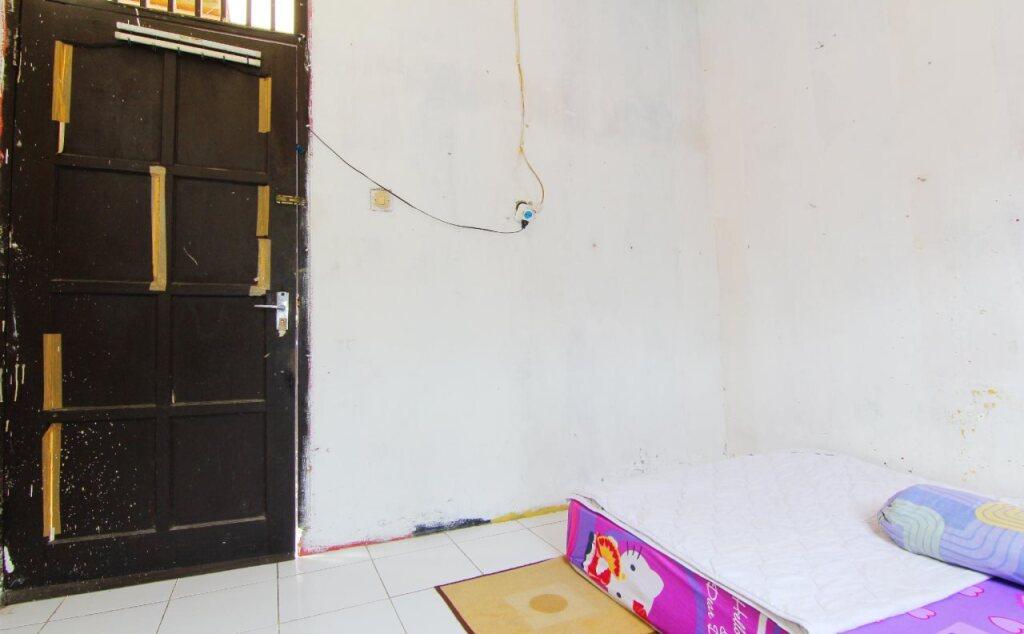 Депок: D'Angkring Wisma Sarjana