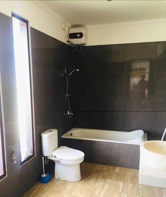 Керамас: Temuku Family Guest House