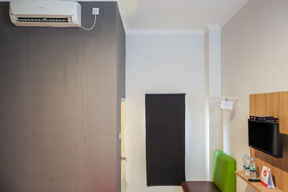 Джакарта: Pasar Baru Inn by OYO Rooms