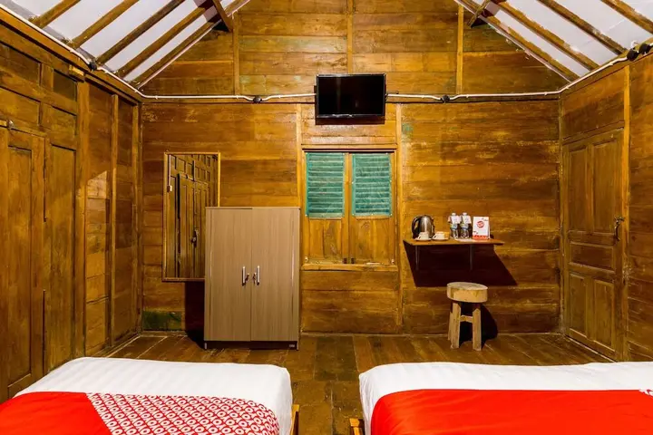 Батуретно: Roemah Gladak Kebon Sidoluhur by Oyo Rooms