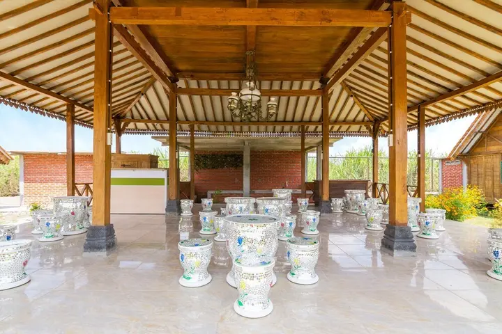 Батуретно: Roemah Gladak Kebon Sidoluhur by Oyo Rooms