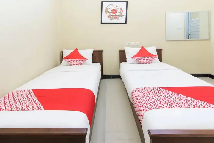 Dewi Fortuna Guest House by OYO Rooms — фото 4