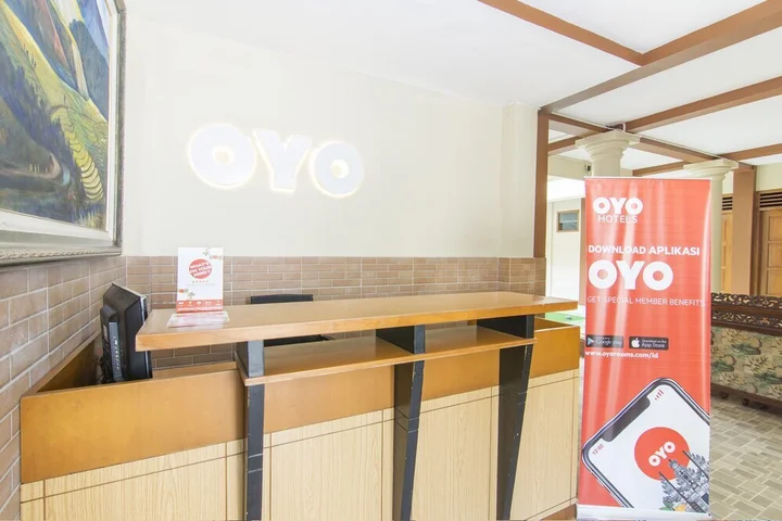 Депок: Dewi Fortuna Guest House by OYO Rooms