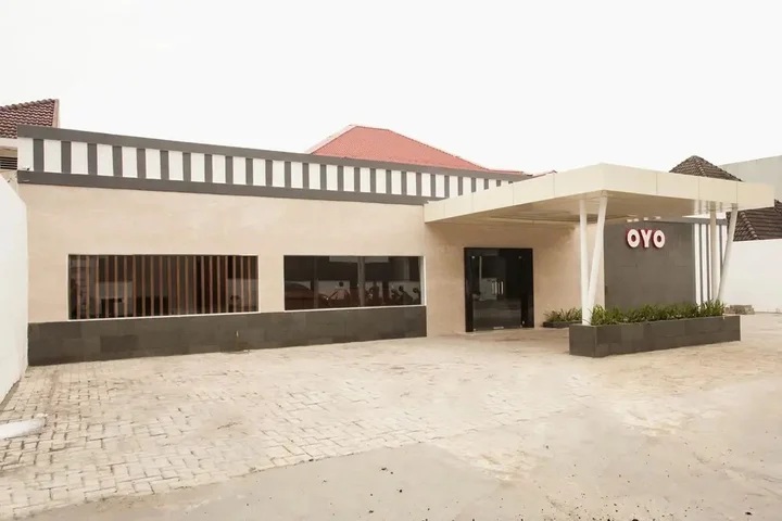 Медан: Residence Anugrah