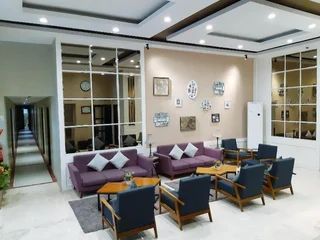 Семаранг: Triizz Hotel