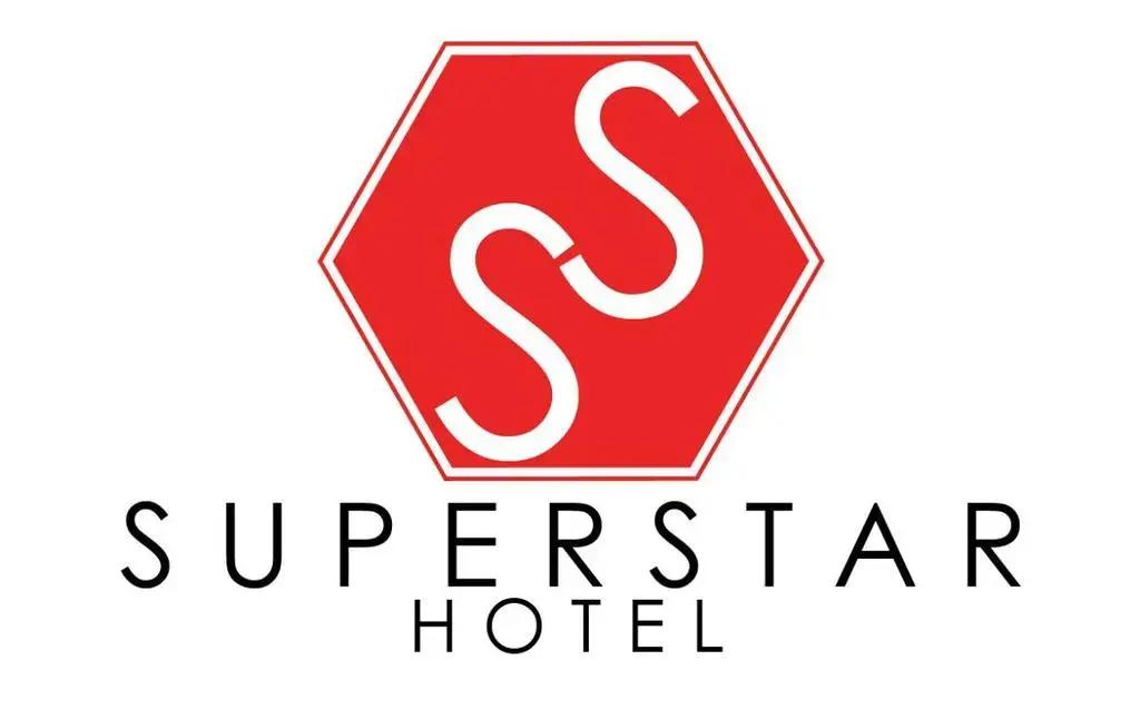Дюмай: Superstar Hotel