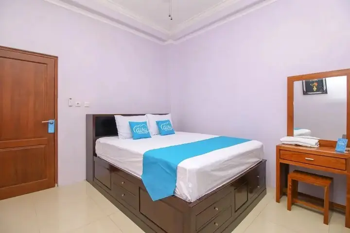 Семаранг: Rumah Sopan Guest House by Airy Rooms