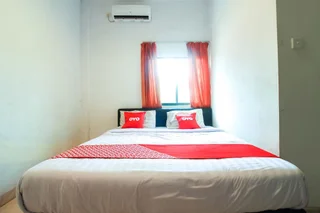 Дюмай: Wisma Sari by OYO Rooms