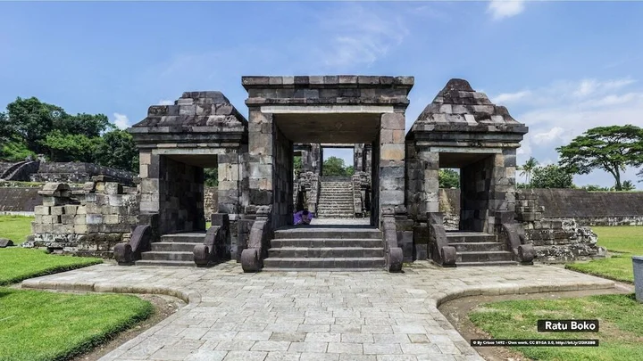 Батуретно: Puri Singgasana Sedayu