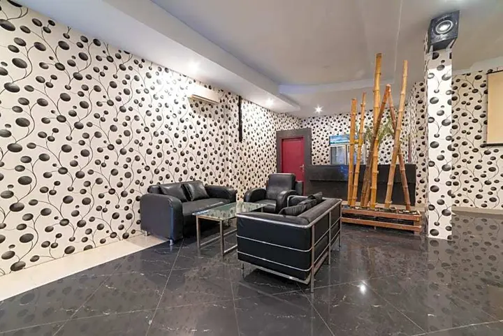 Медан: Glamour Hotel and Spa