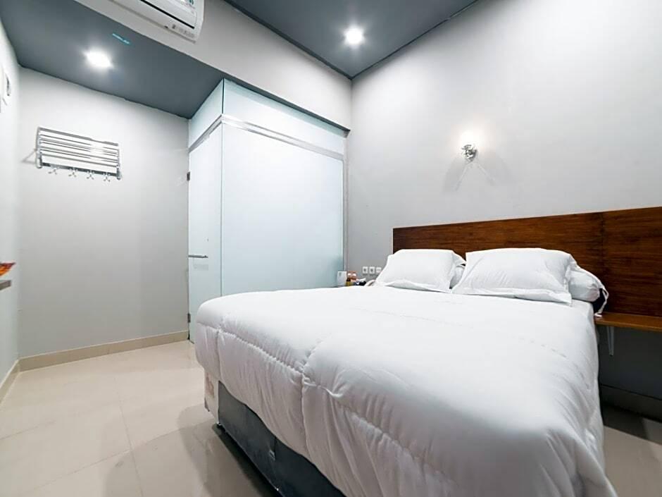 Медан: Glamour Hotel and Spa