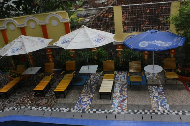 Блора: Mega Bintang Sweet Hotel 2