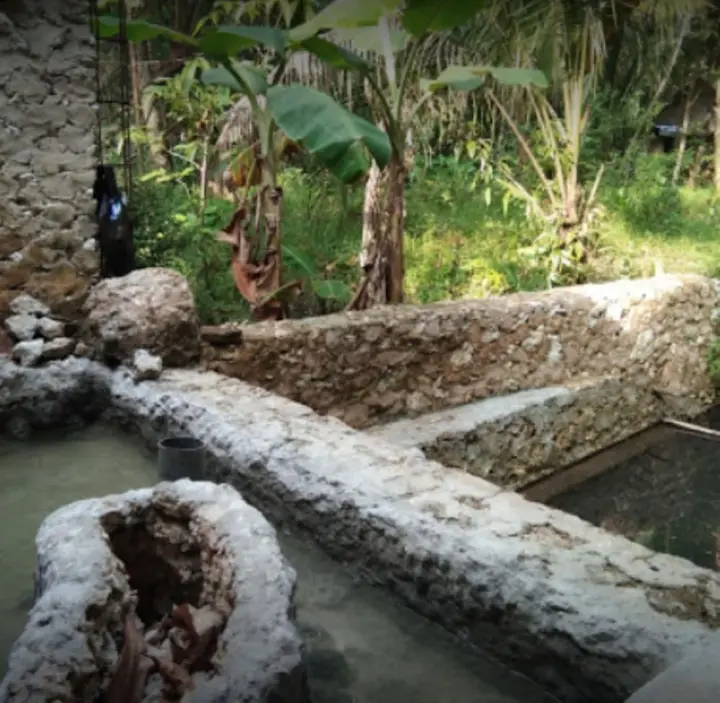 Кебумен: Avicenna 1 Guesthouse
