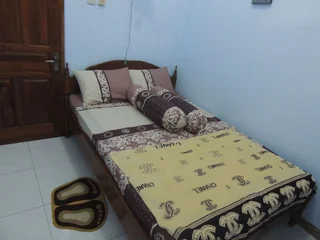 Кебумен: Avicenna 2 Guesthouse