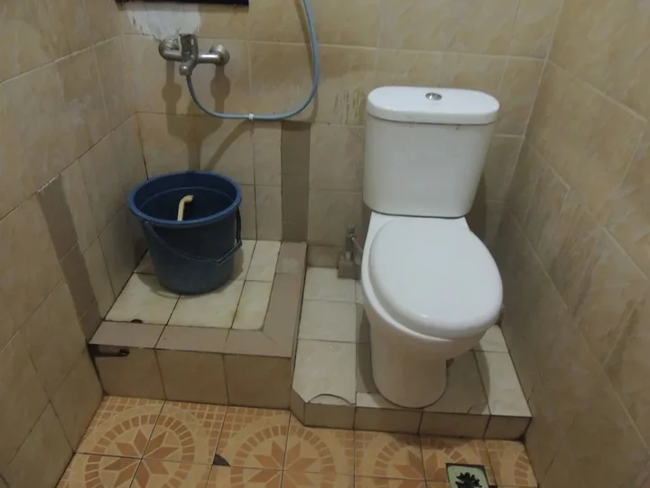Кебумен: Ungu Nasional 2 Hotel
