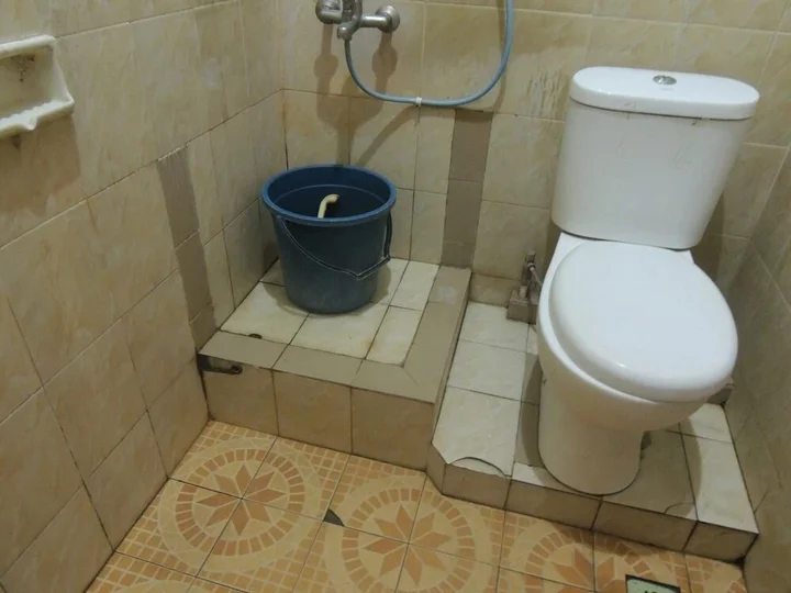 Кебумен: Ungu Nasional 2 Hotel