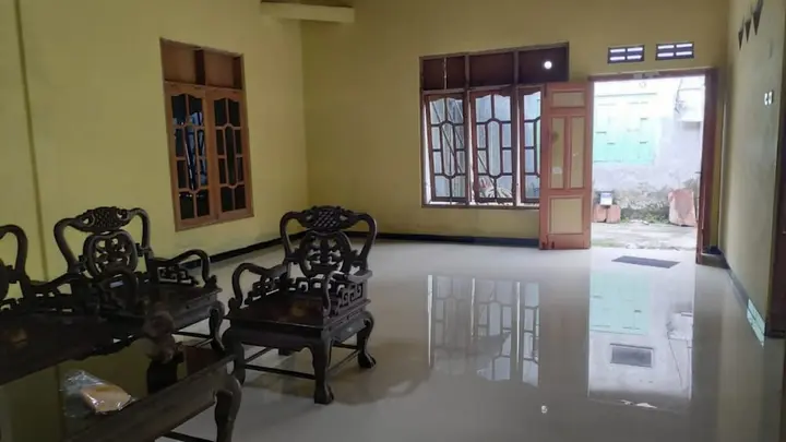 Батуретно: Narti Homestay