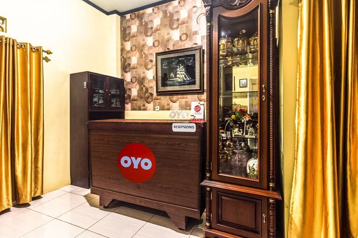 Амбон: Alyah Guest House Syariah by OYO Rooms