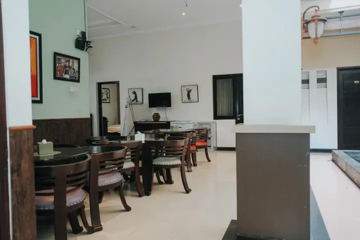 Маланг: Bandoeng Guest House by OYO