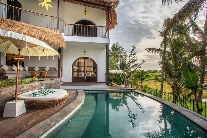 Чангу: Tropical Private Villa 3 BR Canggu w/Staff