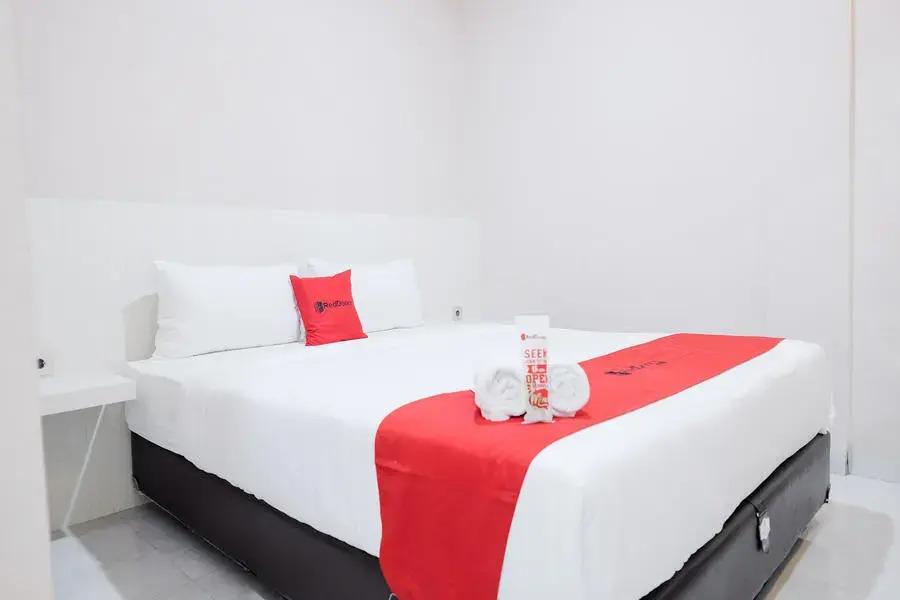 Медан: Reddoorz Plus Near Deli Park Mall Medan